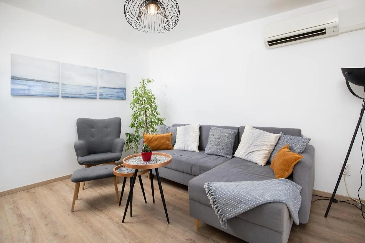Top Floor Sunset Apartment Pula