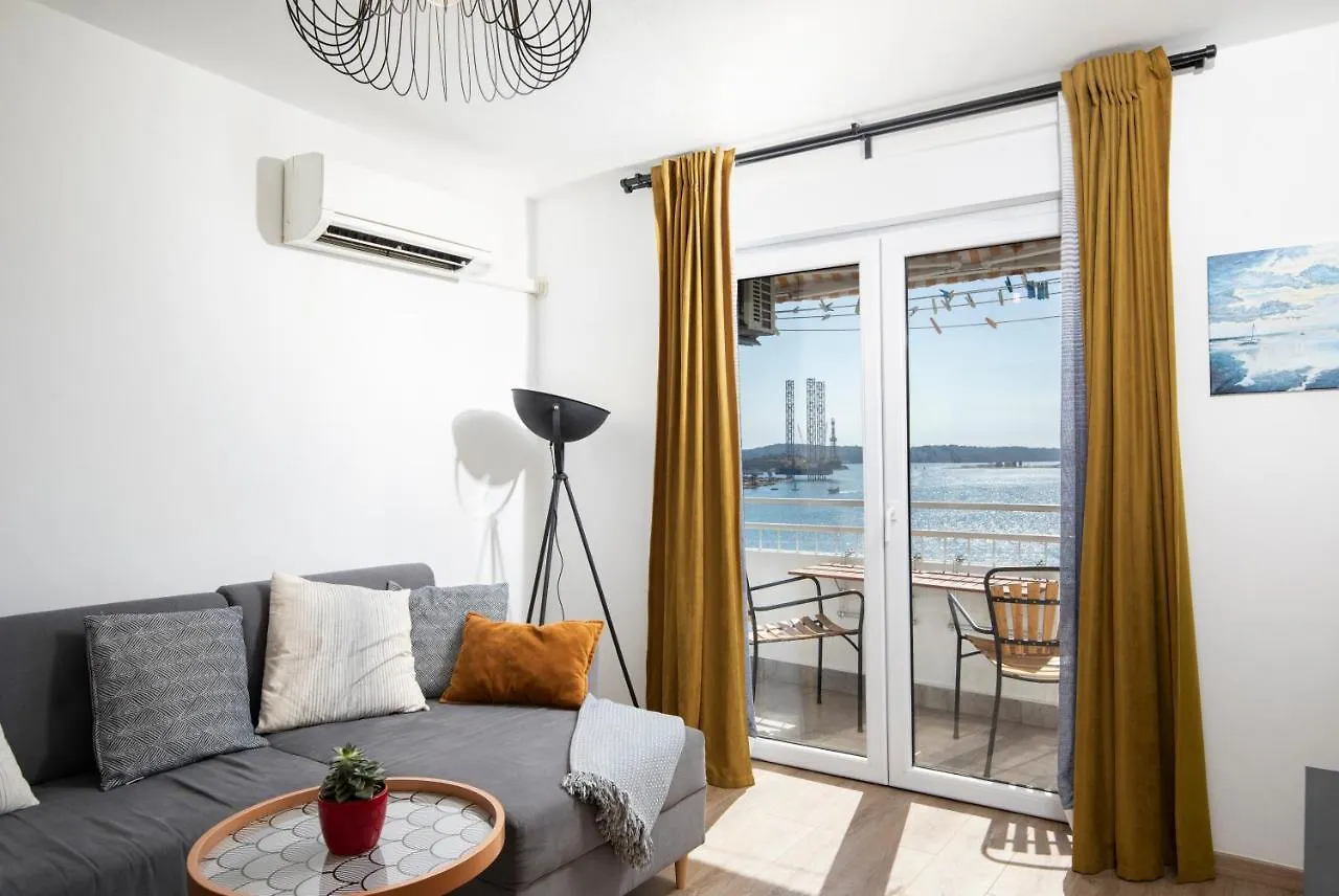Top Floor Sunset Apartment Pula