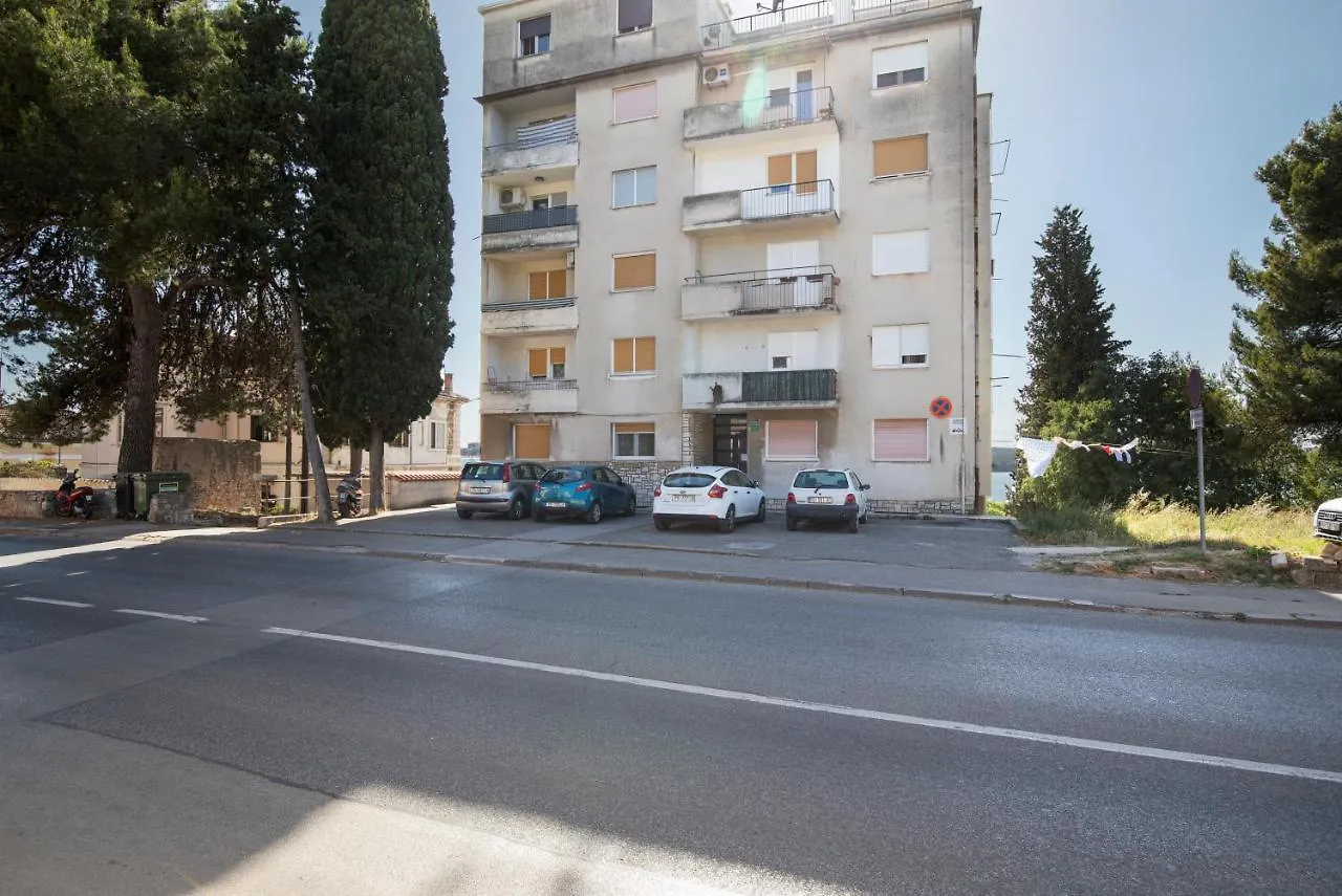 Top Floor Sunset Apartment Pula Croatia